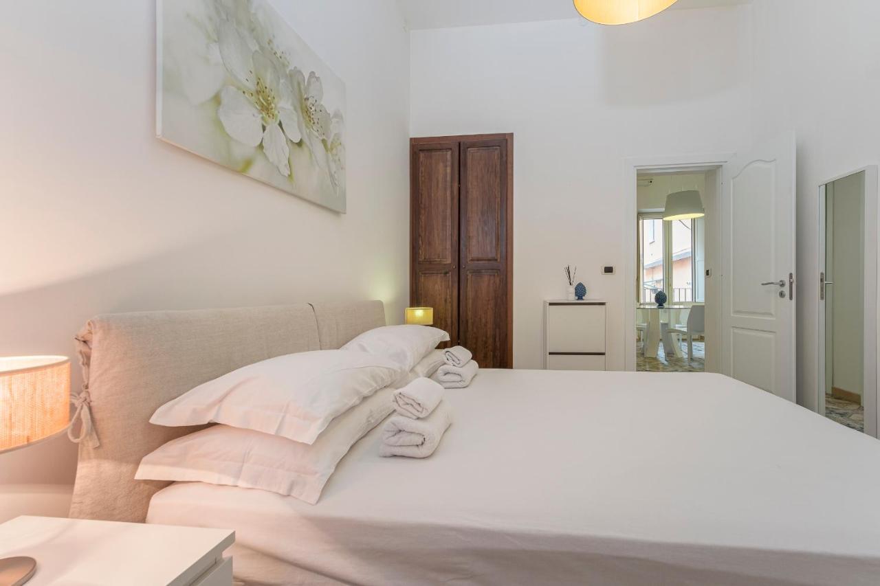 Elegant Apartment In Taormina Exterior foto